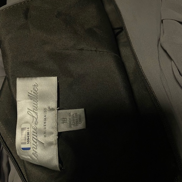 Monique Lhuillier Bridesmaids Grey Cocktail Dress with attached Sash size 18 - Picture 5 of 9